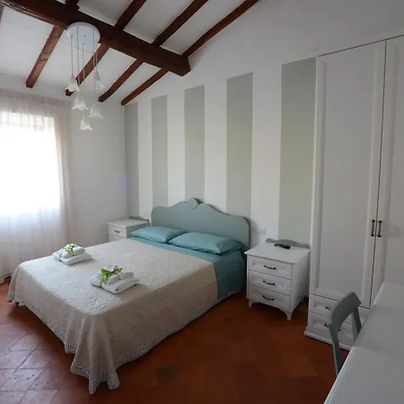 La Dolce Sosta Bed & Breakfast 3*
